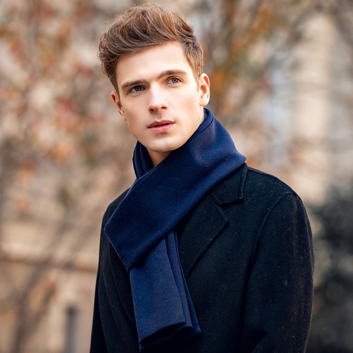 Luxury Men's Navy Blue Wool Scarf