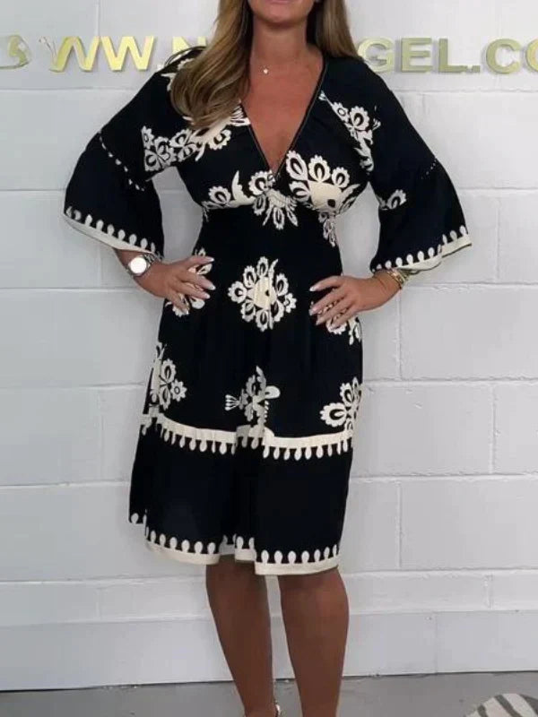 Casual V-Neck Dress with 3/4 Sleeves and Floral Print