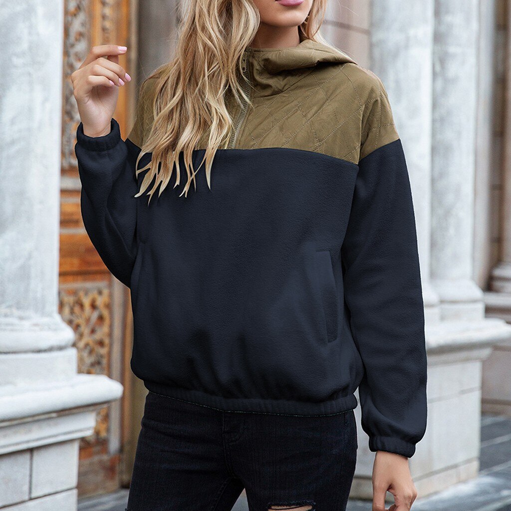 Cozy Women's Fleece Hoodie with Zip and Pockets