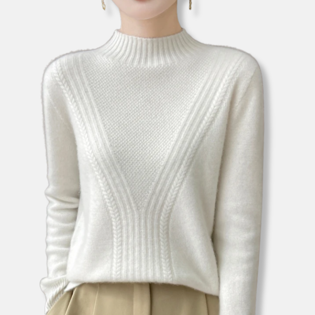 Casual Fit Women's Crew Neck Sweater