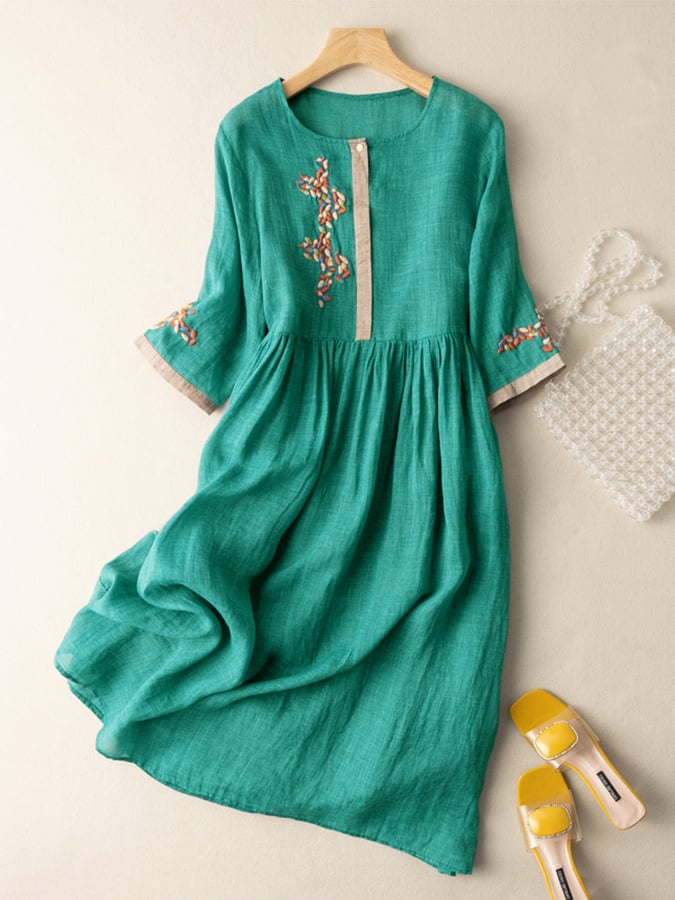 Chic Embroidered Casual Midi Dress