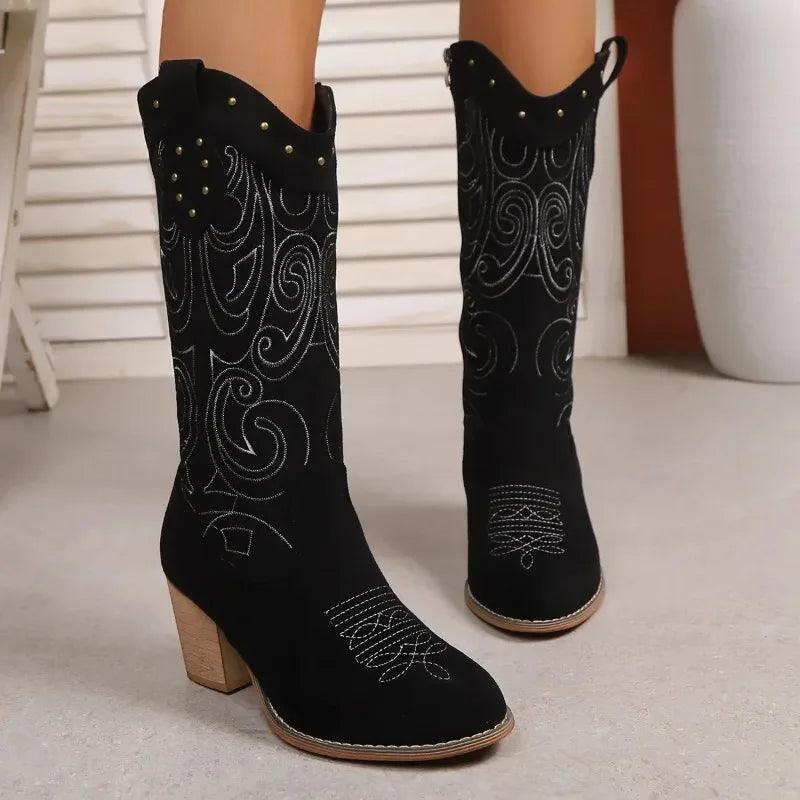 Fashionable Ankle Boots for Women - Chic and Cozy