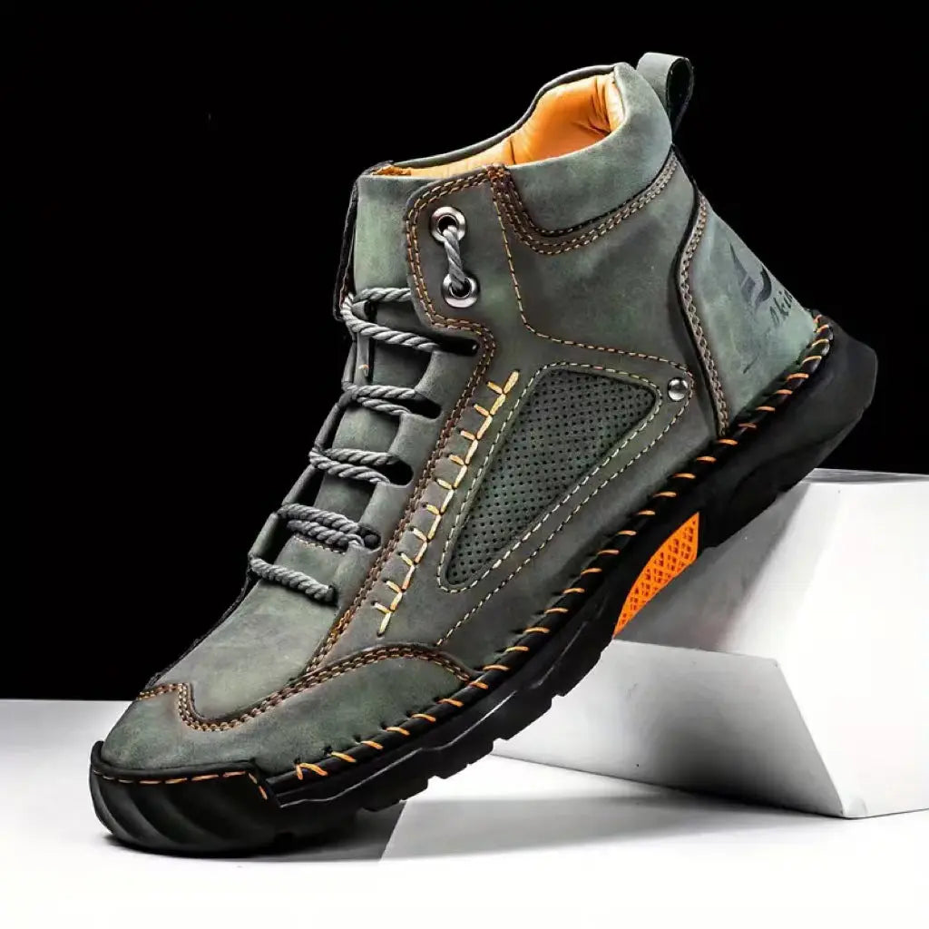 Classic Men's Boots - Casual Comfortable Design