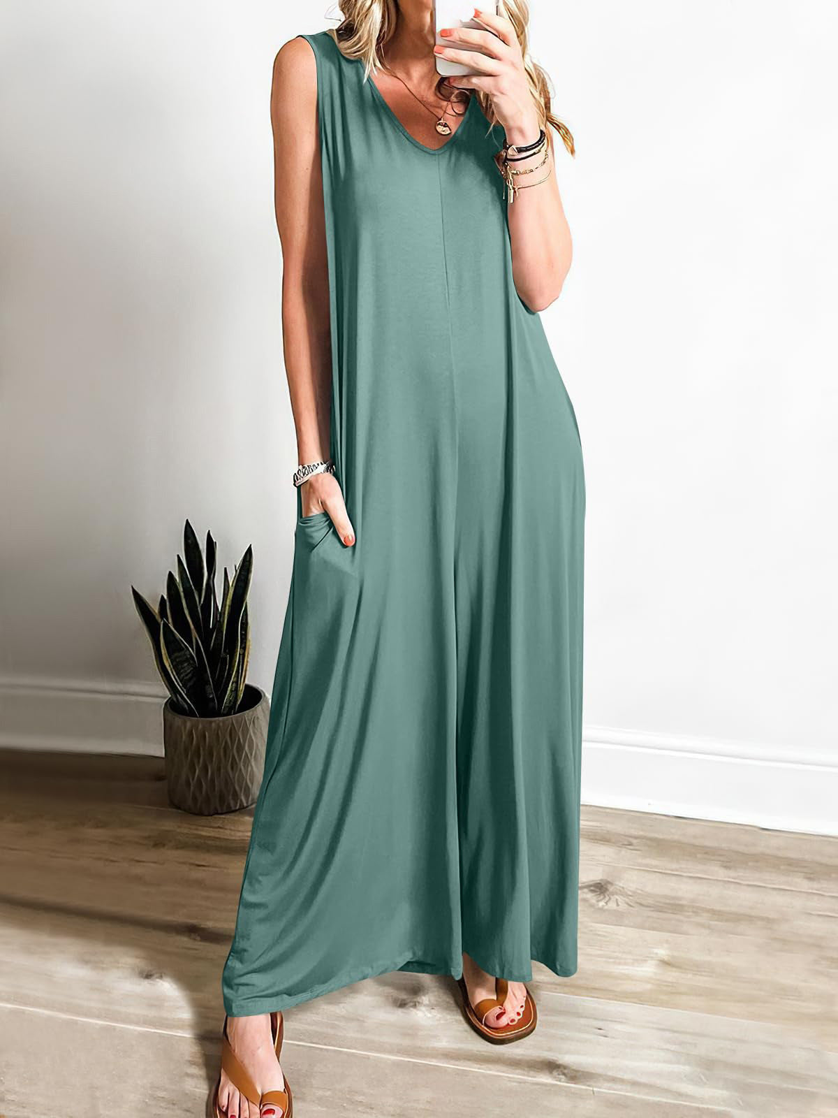Ladies' Long V-Neck Summer Dress with Pockets