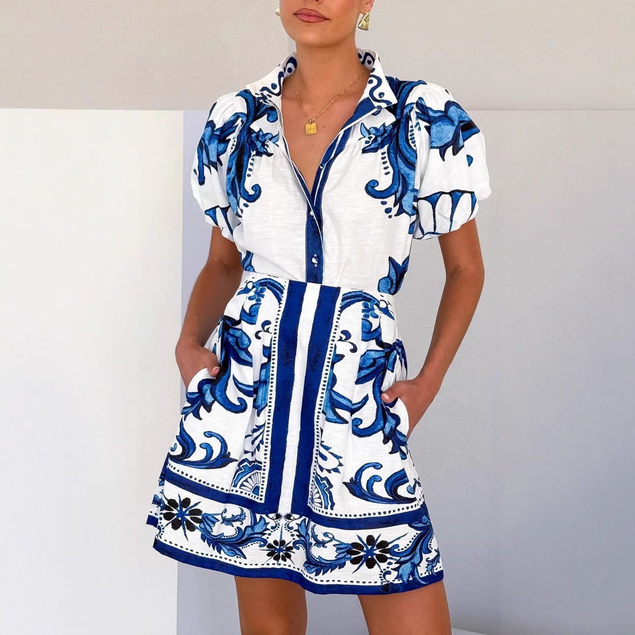 Casual Summer Mini Dress with Pockets - Nocini