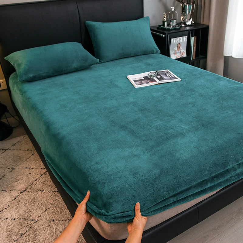 Soft Luxurious Velvet Fitted Bed Sheet