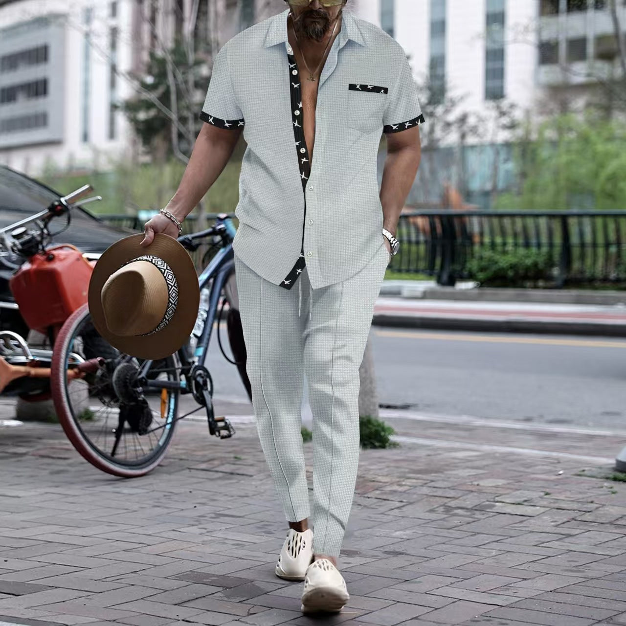Men's Casual Short Sleeve Shirt with Classic Trim