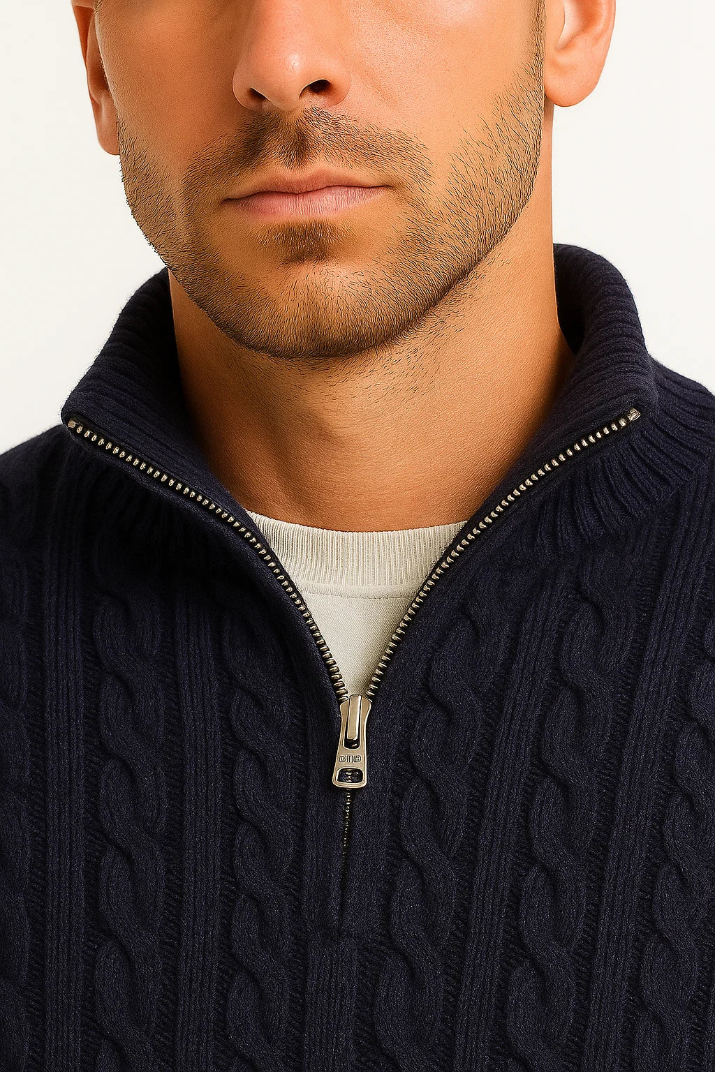 Men's Traditional Crew Neck Cable Sweater