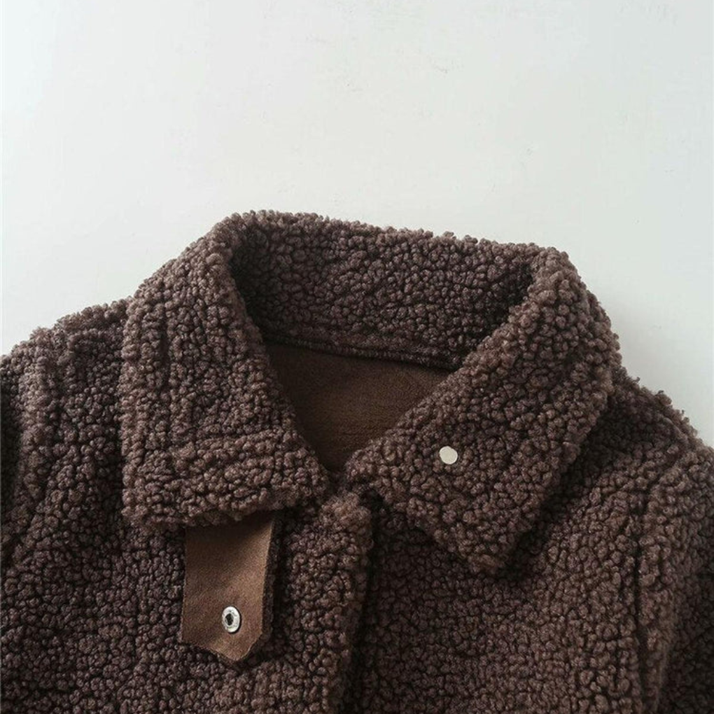 Women's Slim Fit Coat with Pockets