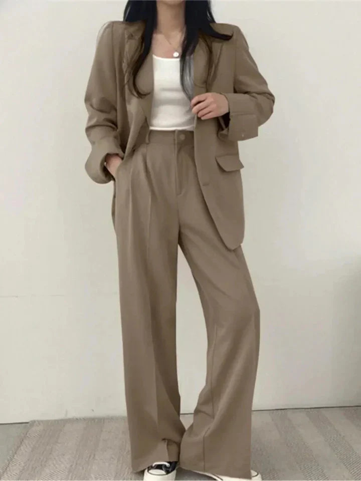 Classic 2pc Ladies Business Suit
