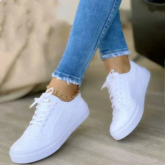 Trendy Women's Tie Up Shoes