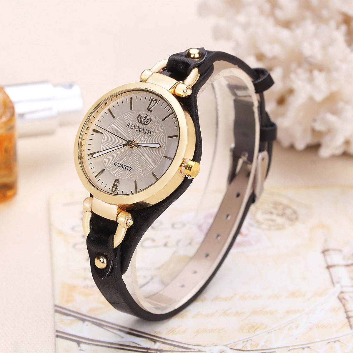 Classic Fake Leather Round Face Watch