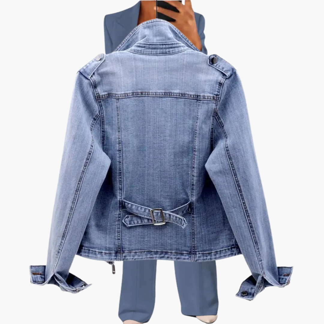 Women's Classic Blue Jean Jacket with Zip Pockets