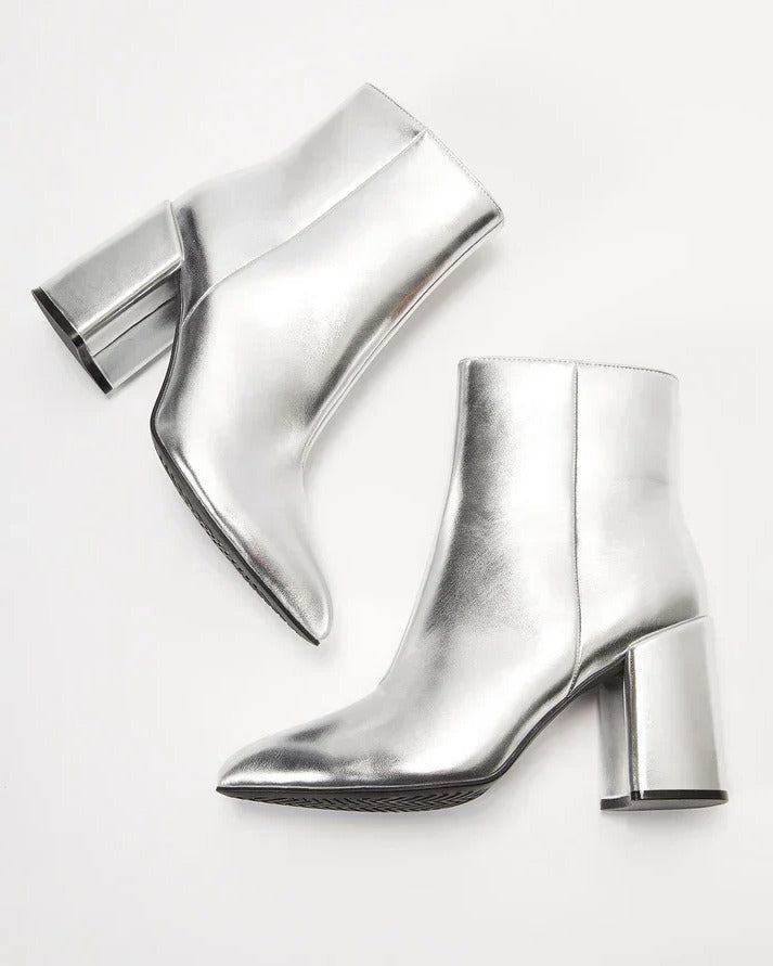 Fashionable Women's Ankle Boots