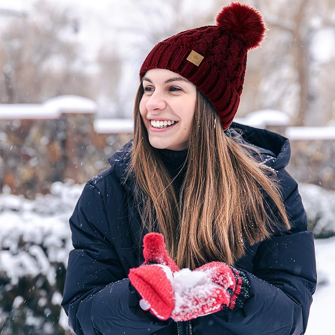 Comfortable Winter Pom Beanie - Yvonne-Beige-Nora Luxe