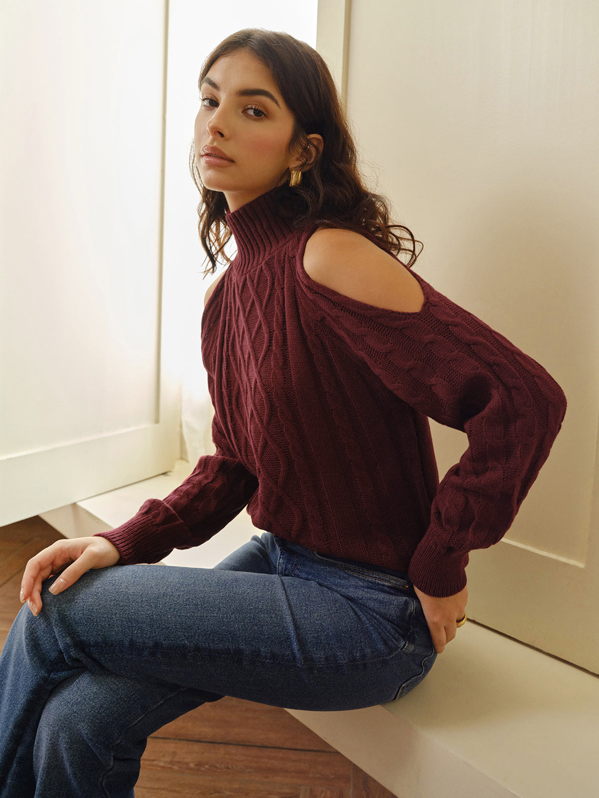 Fashionable Cutout Cable Knit Women's Sweater