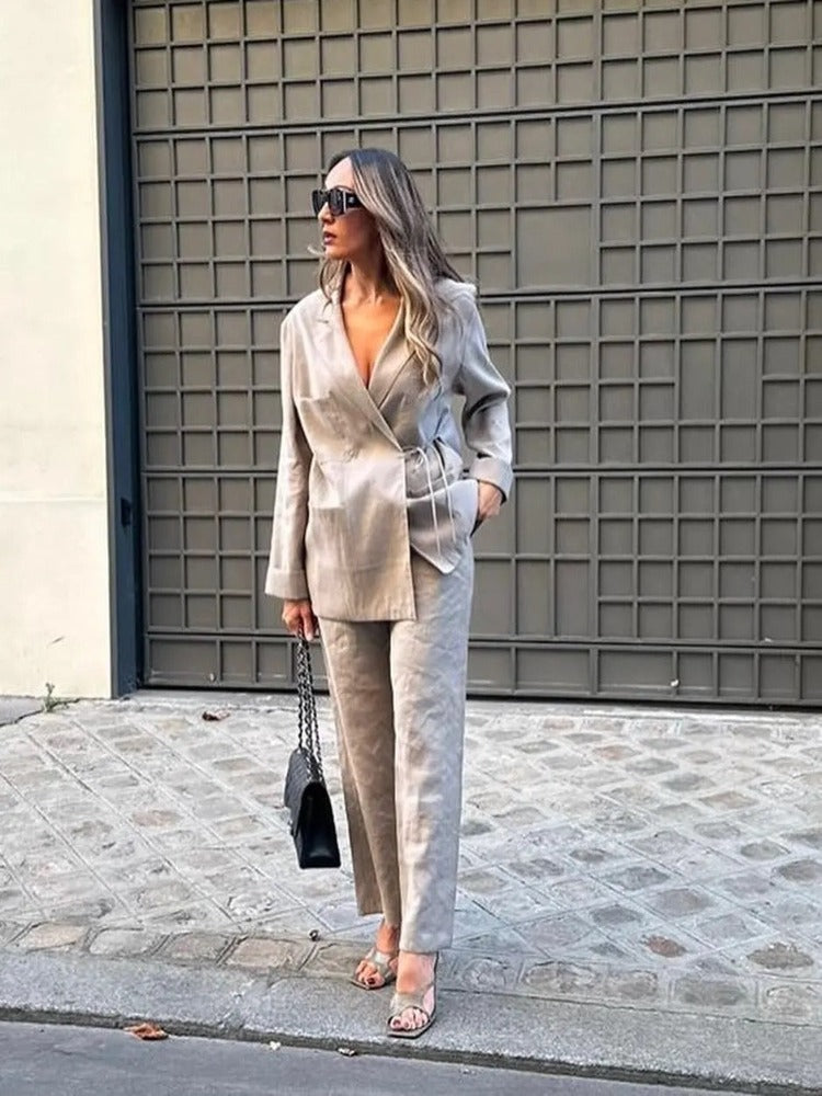 Ladies' 2-Piece Suit with Long Jacket and Wide Leg Pants