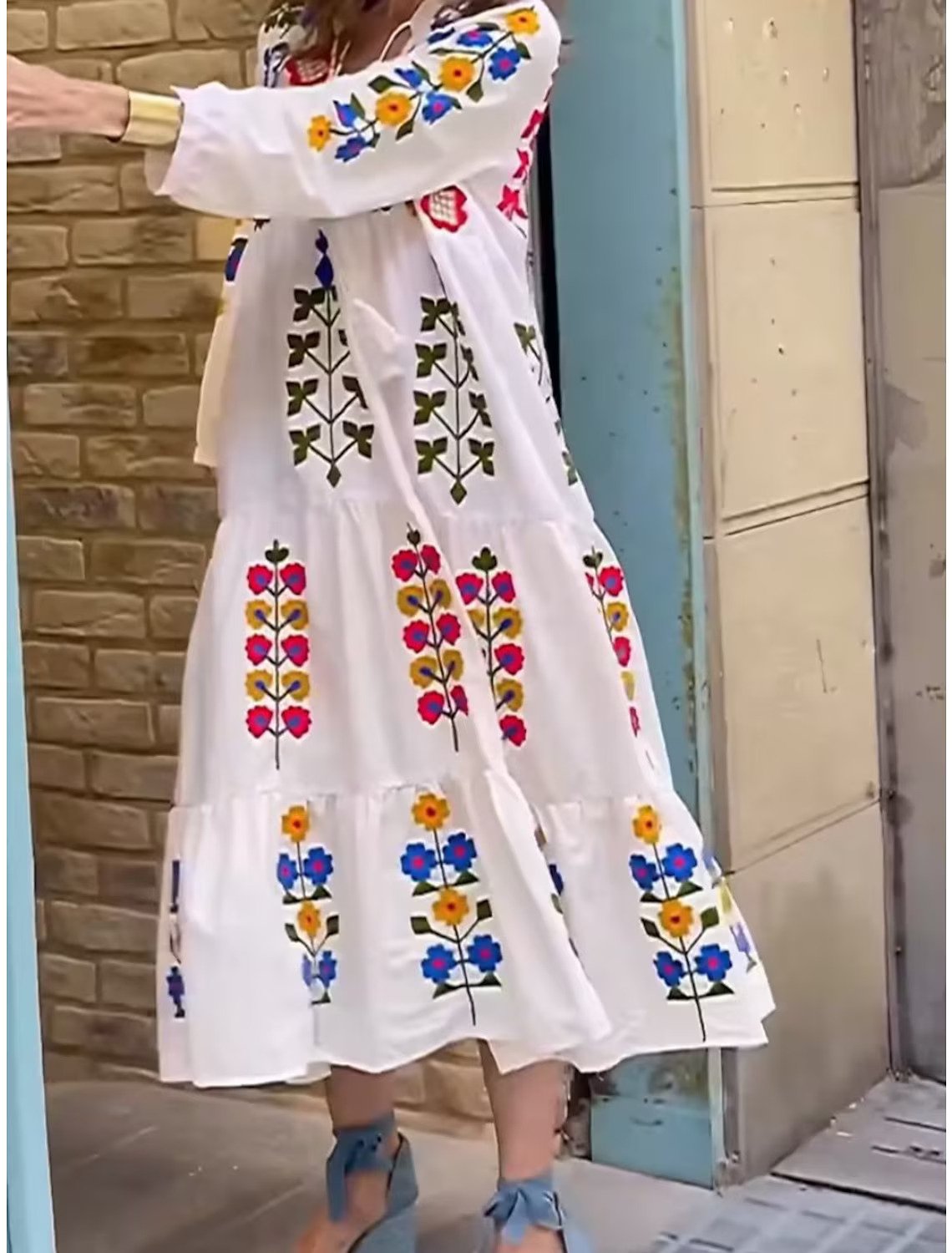 Relaxed Fit Women's Floral Maxi Dress