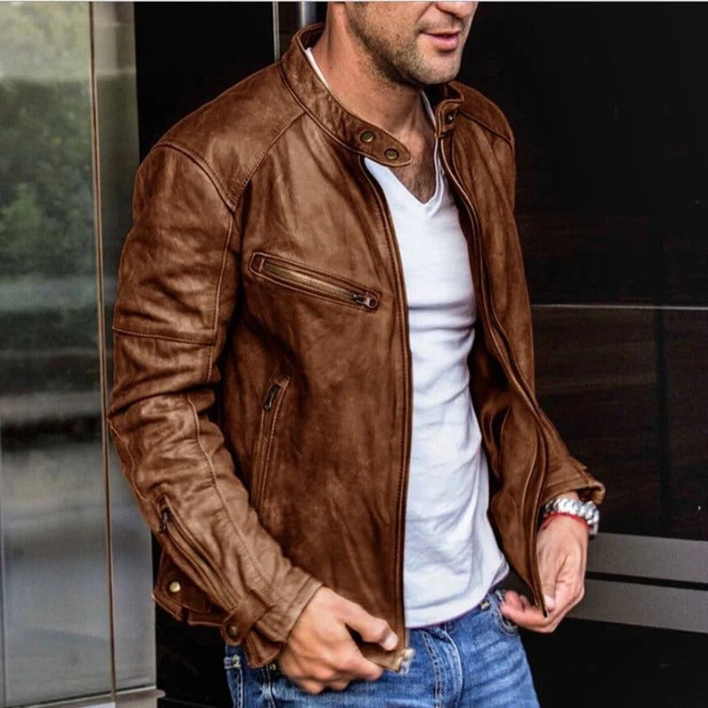 Tailored Coat with Traditional Style