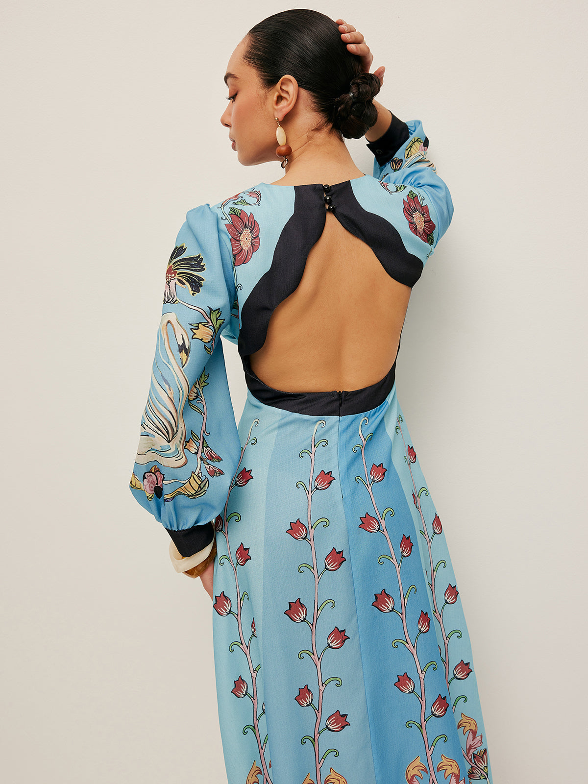 Flowy V-Back Floral Maxi Dress