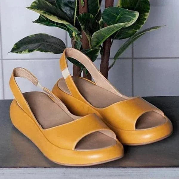 Ladies Comfortable Flat Open Toe Sandals with Back Strap
