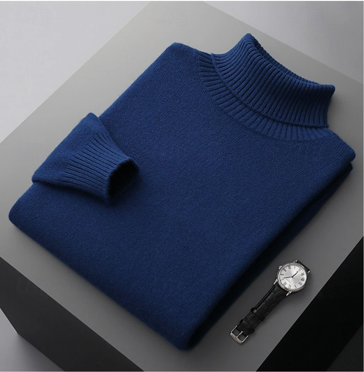 Classic Fit Crew Neck Knit Sweater