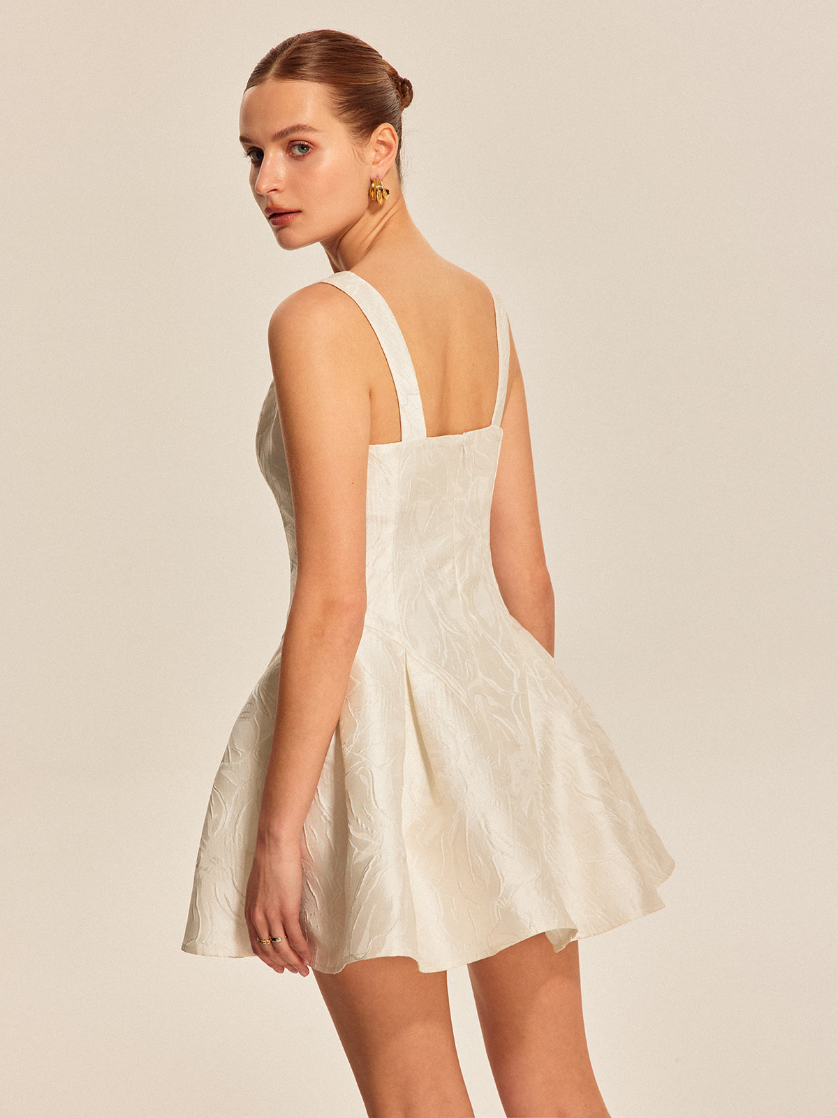 Feminine V Neck Flowy Dress