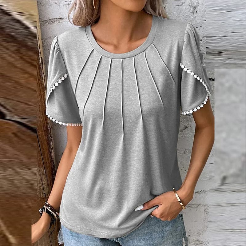Feminine Cotton Blouse with Puffy Sleeves and Round Neck
