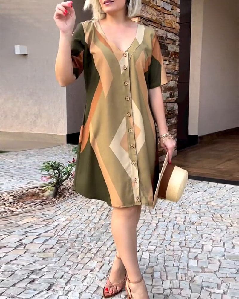 Relaxed Fit V-Neck Short Sleeve Geometric Dress