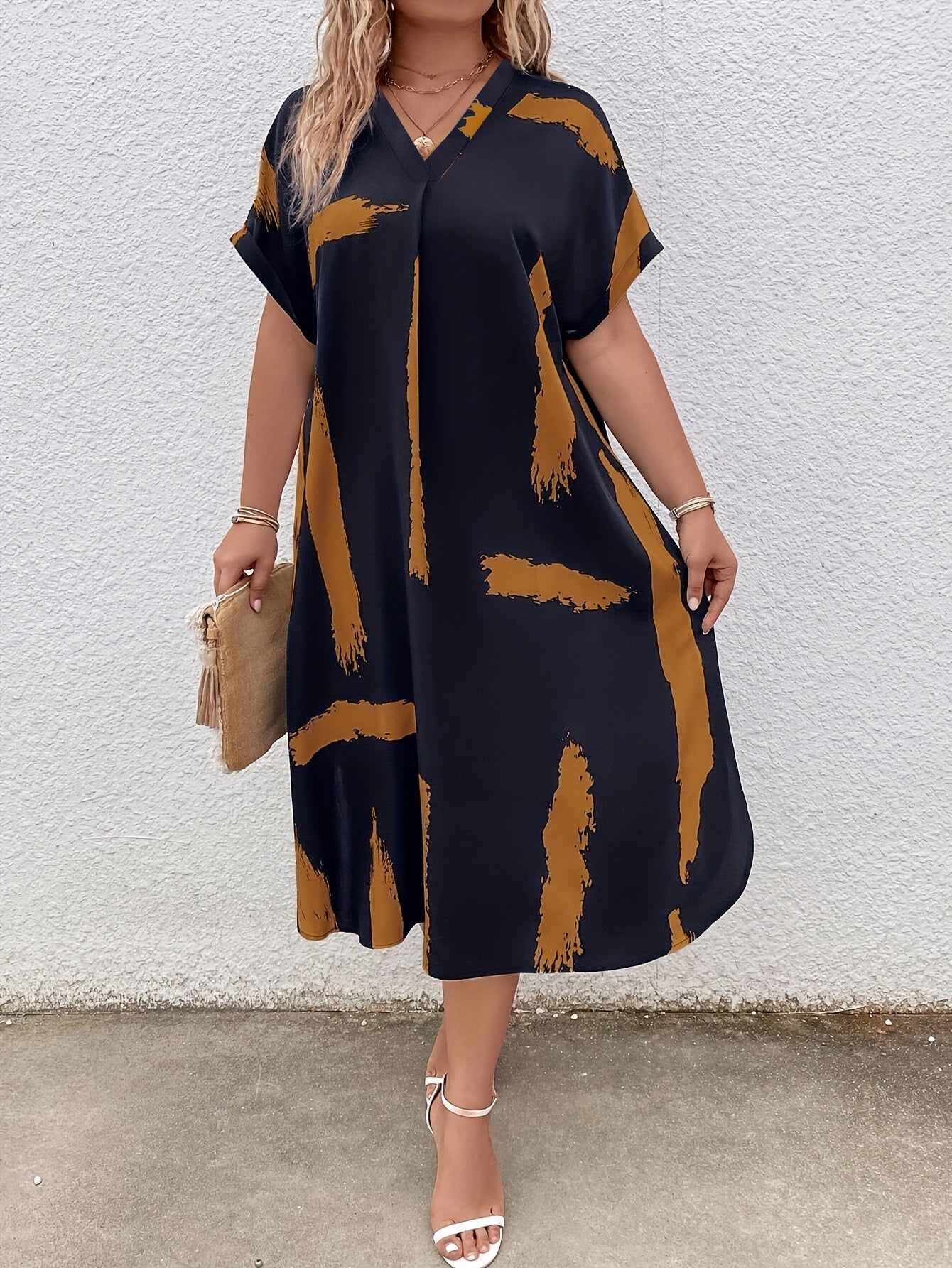 Comfortable V-Neck Short Sleeve Midi Dress - Nocini