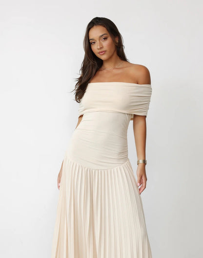 Lightweight Maxi Dress for Easy Summer Fashion