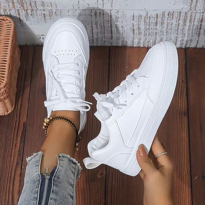 Classic Ladies White Trainers - Olytrend