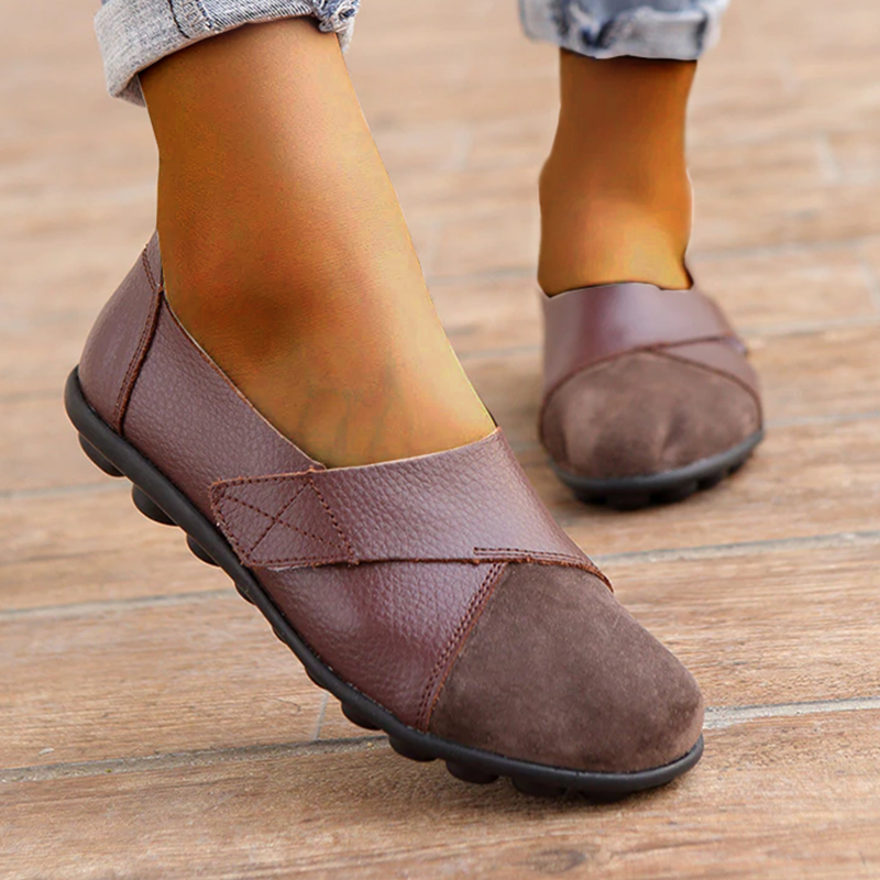 Comfortable Women's Ballet Flats with Adjustable Straps