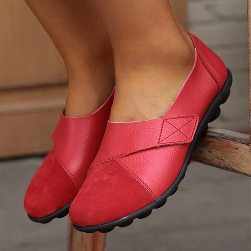 Comfortable Women's Ballet Flats with Adjustable Straps