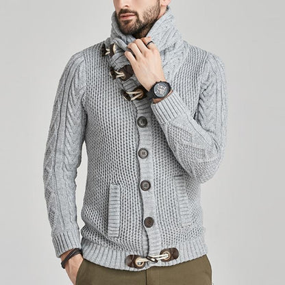 Men's Cable Knit Crew Neck Sweater with Pockets