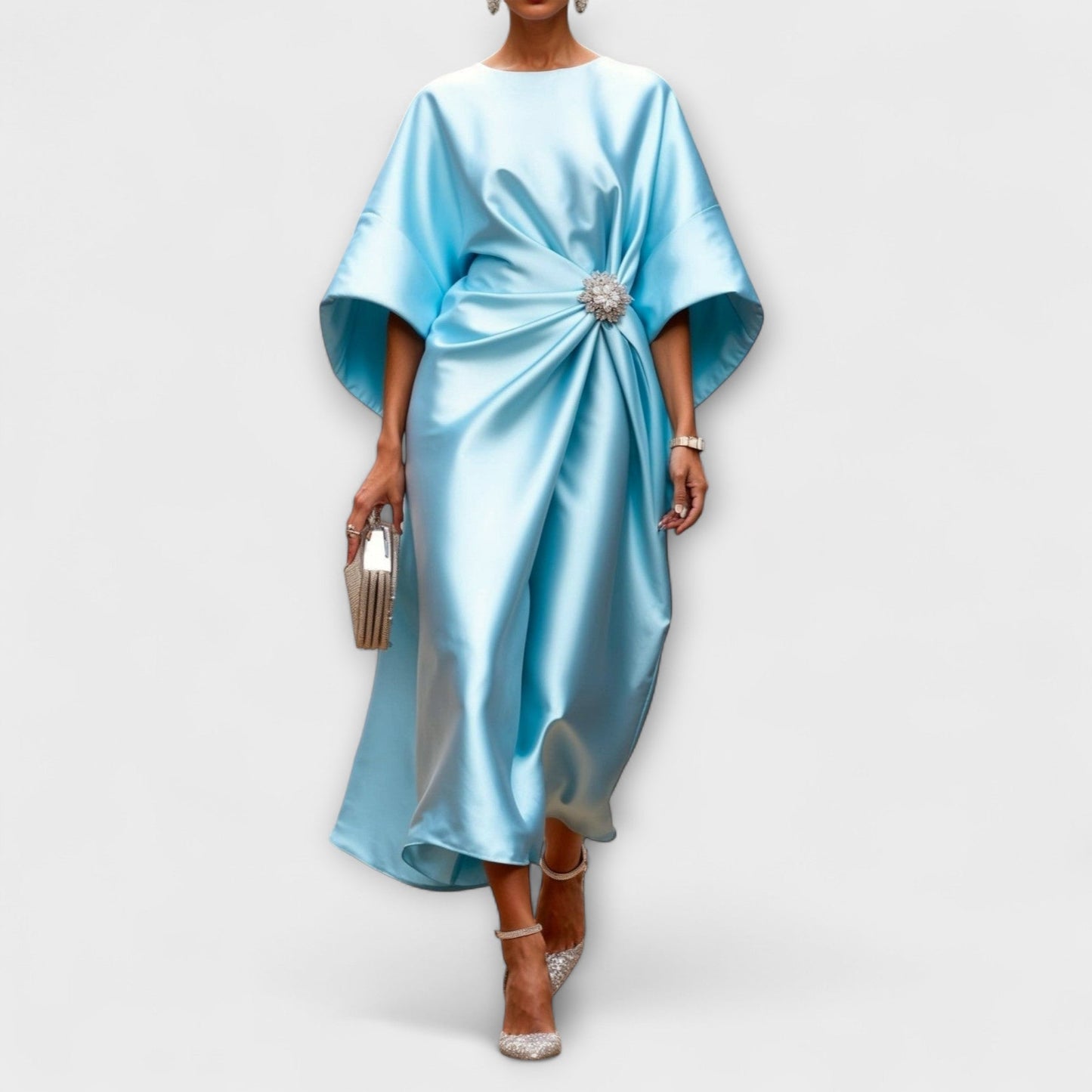 Luxurious Shine Evening Gown for Formal Events