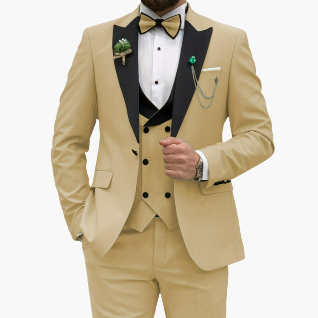 Slim Fit Men's 3 Piece Suit with Contrast Lapels
