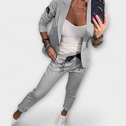 Stylish 3 Piece Women's Suit Set