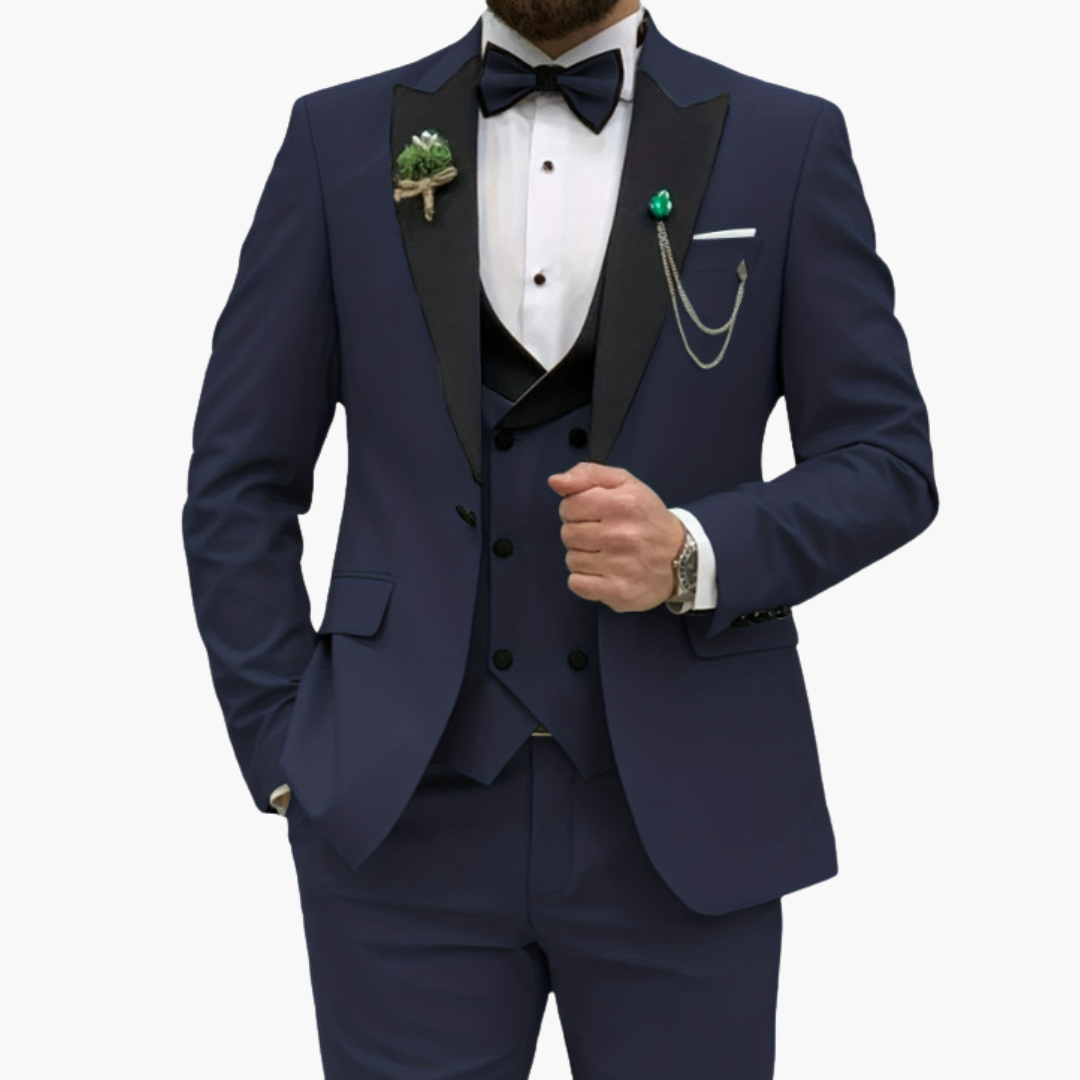 Slim Fit Men's 3 Piece Suit with Contrast Lapels
