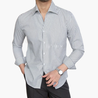 Classic Casual Shirt with Contrasting Trim