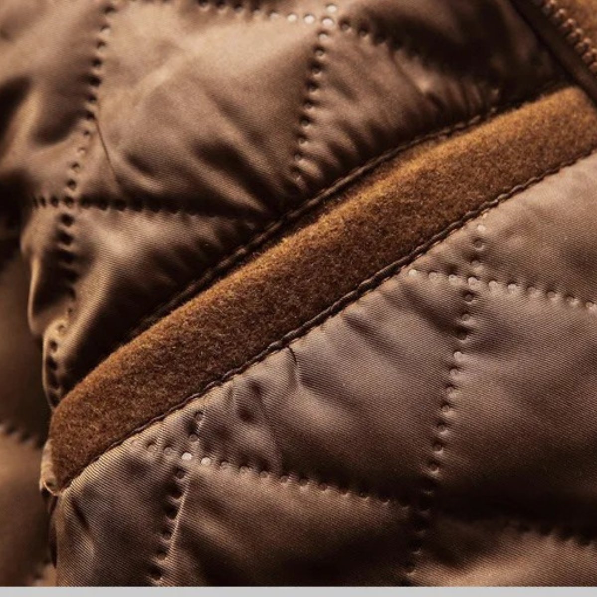 Warm Water Resistant Men's Trench Coat with Quilted Lining