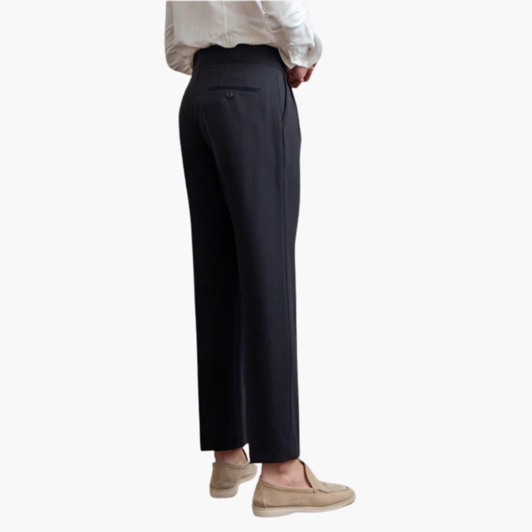 Classic Fit Pleated Dress Pants