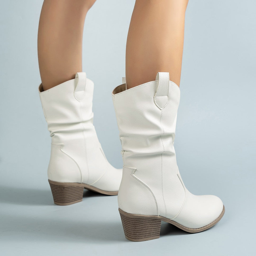 Fashionable Women's Ankle Boots for Winter Nights