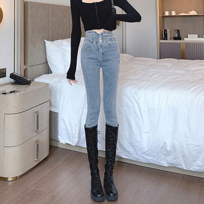 Comfortable Fit Women's High Jeans