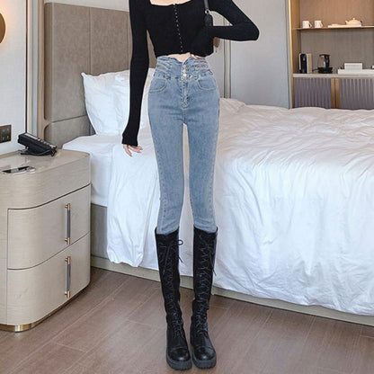 Comfortable Fit Women's High Jeans
