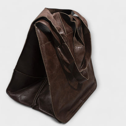 Large Fashionable Women's Travel Bag