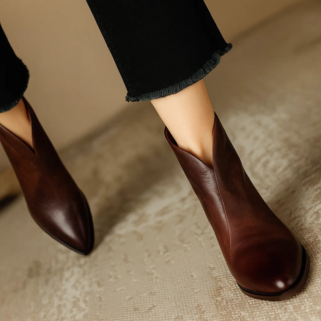 Elegant Women's Low Heel Boots