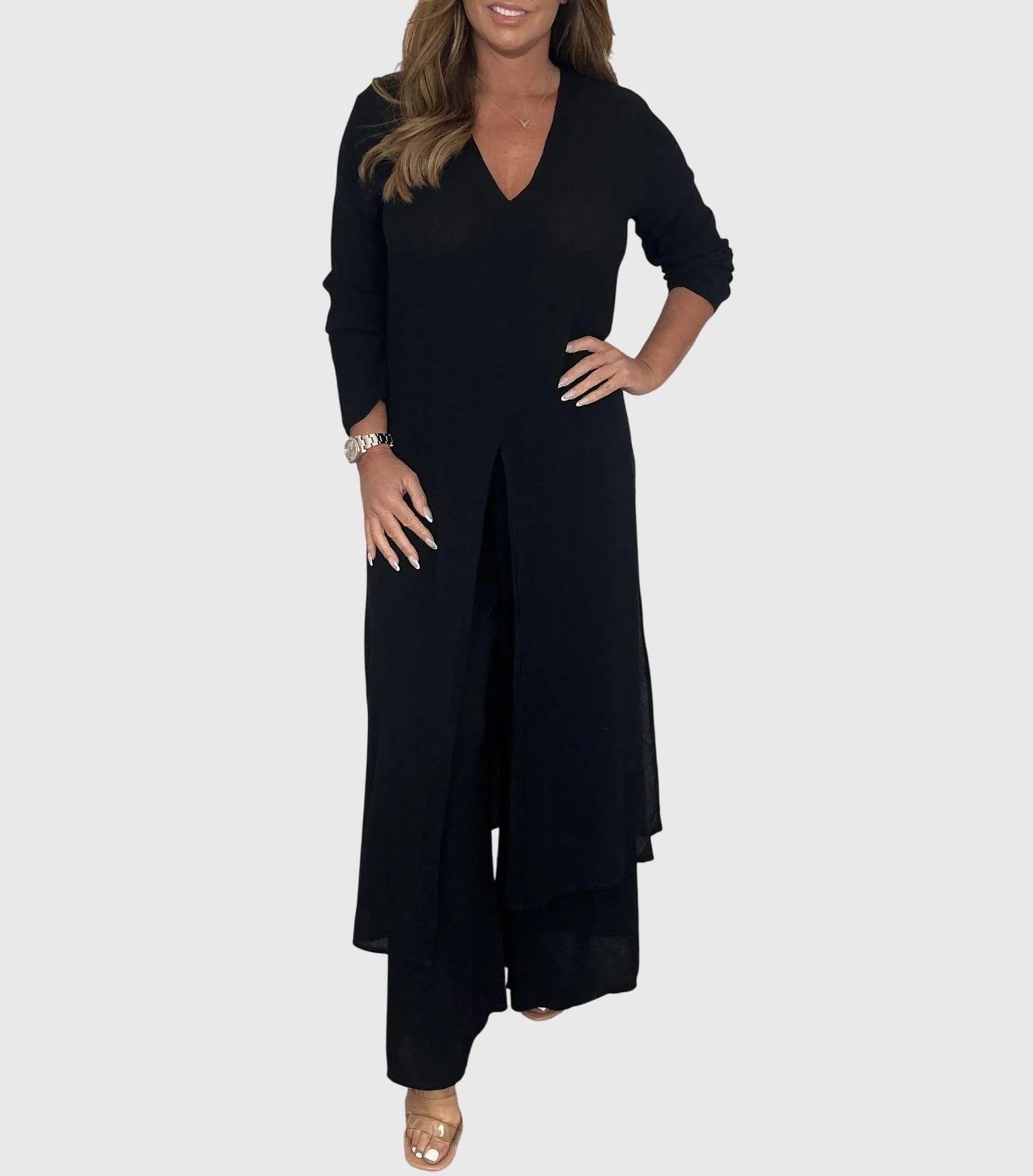 Ladies Beautiful 2 Piece Outfit