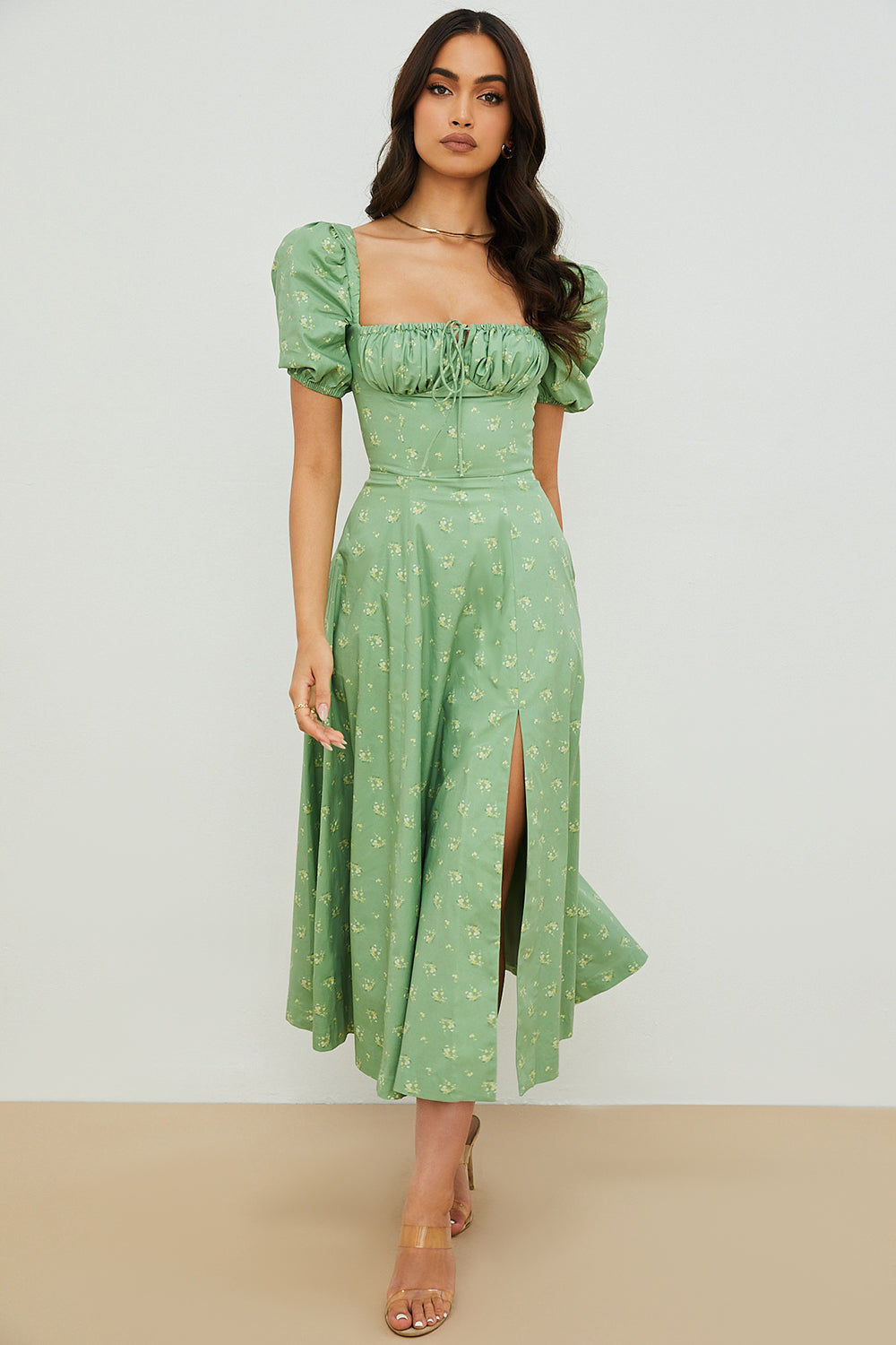 Comfortable Women's Midi Dress with Ruffles and Puff Sleeves