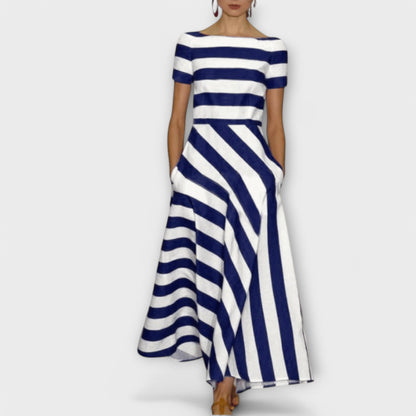 Elegant Black and White Long Evening Dress